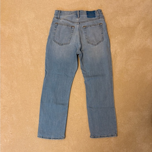 Abercrombie High Rise Ankle Jeans - Picture 2 of 3